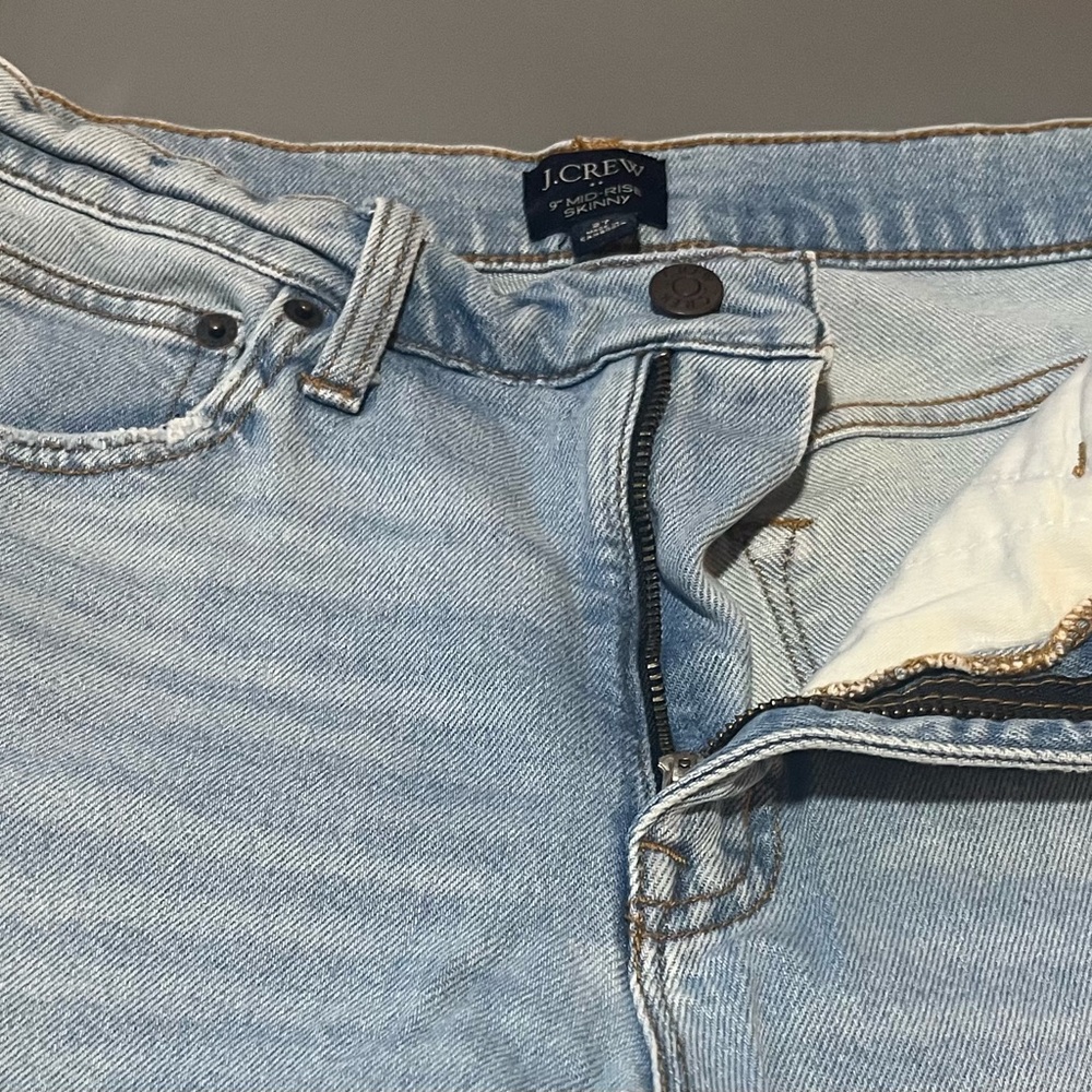 J. Crew Light Blue Women Mid-Rise 9” Skinny Jean